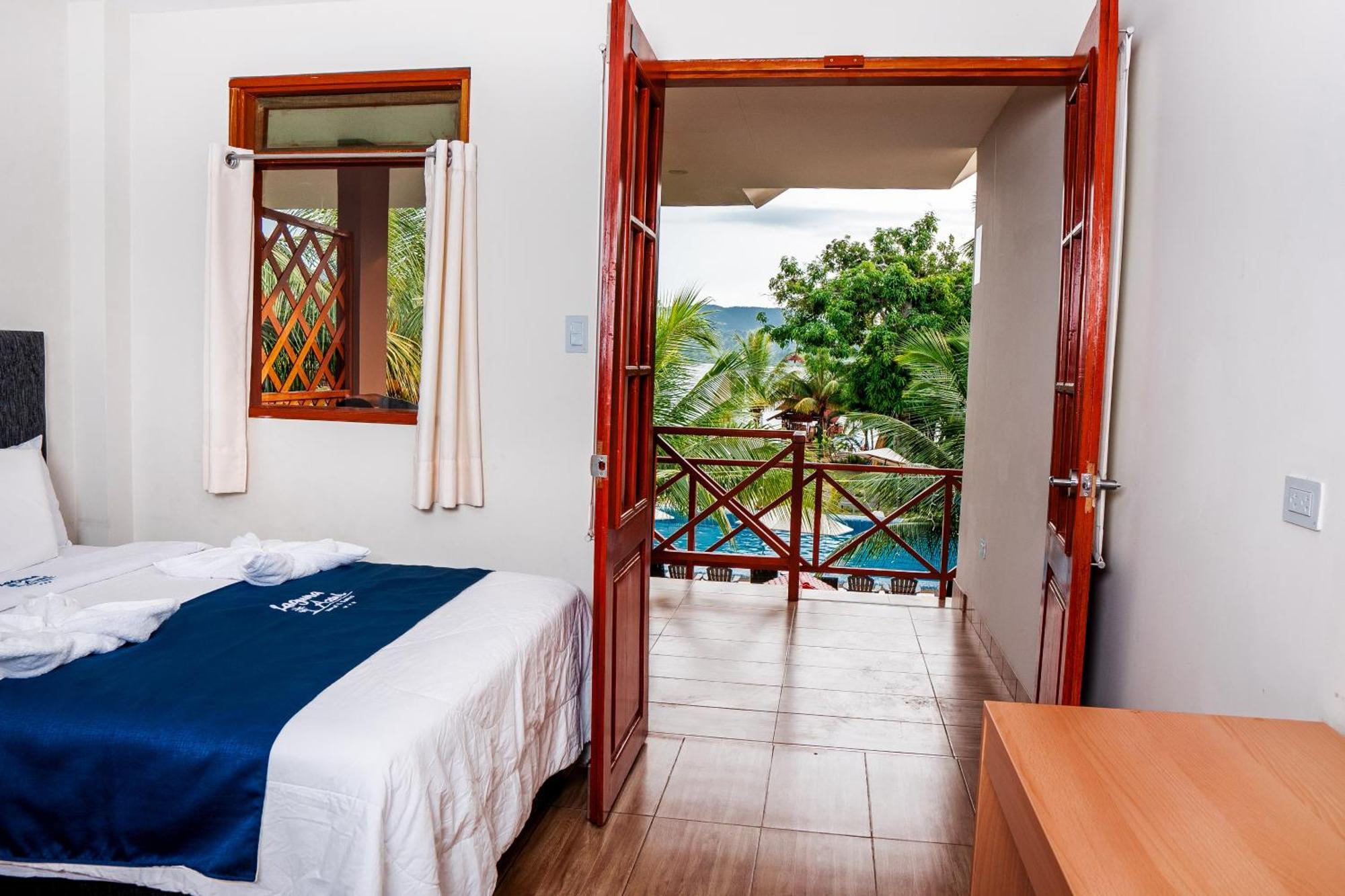 Laguna Azul Hotel & Suites Sauce Εξωτερικό φωτογραφία