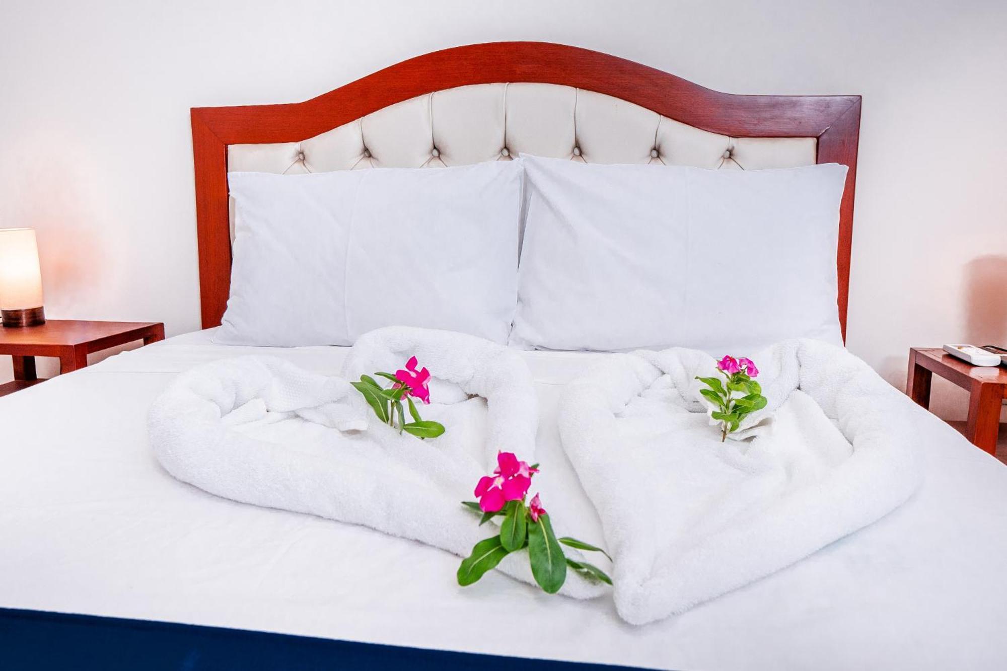 Laguna Azul Hotel & Suites Sauce Εξωτερικό φωτογραφία