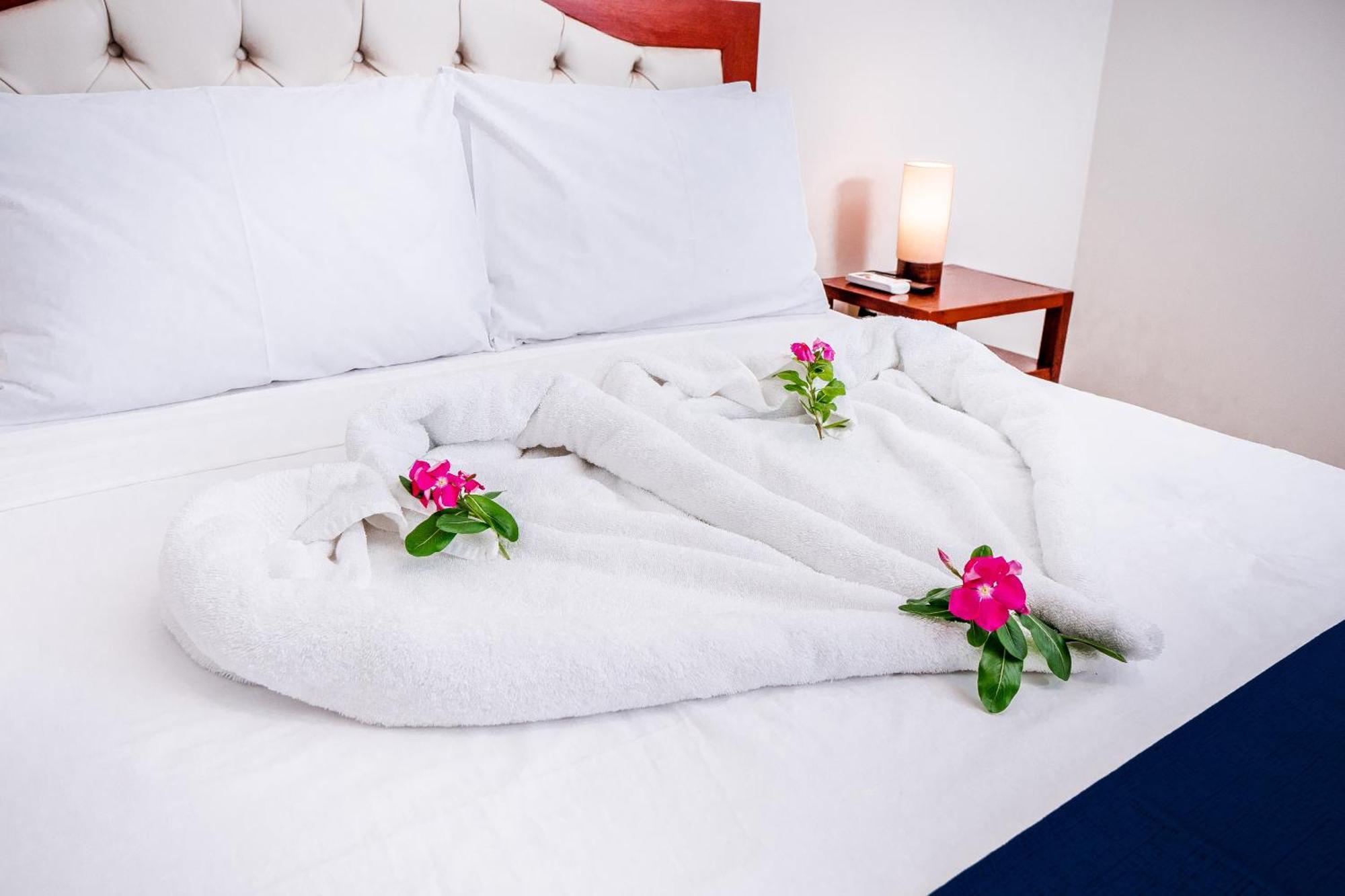 Laguna Azul Hotel & Suites Sauce Εξωτερικό φωτογραφία